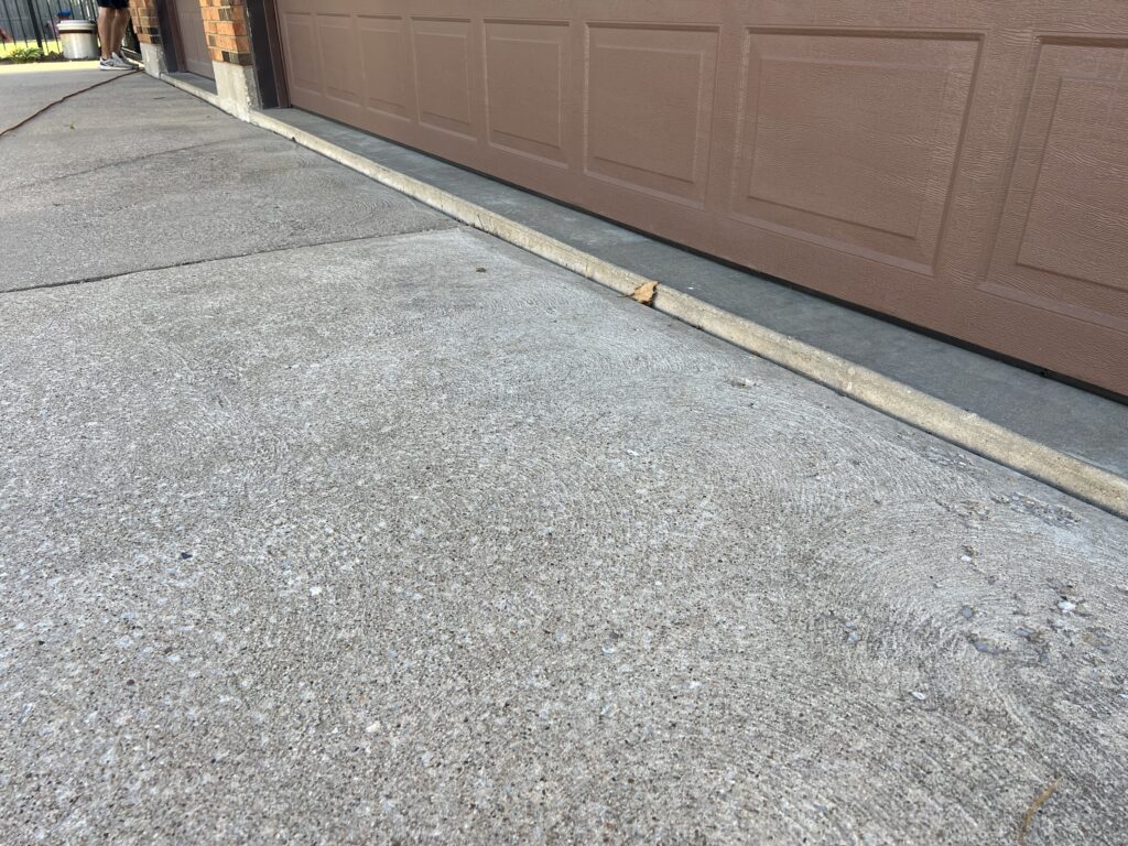 4 Driveway Pads Sinking 2.5"